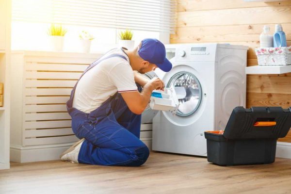 Máy giặt đang giặt báo lỗi nguyên nhân và cách khắc phục