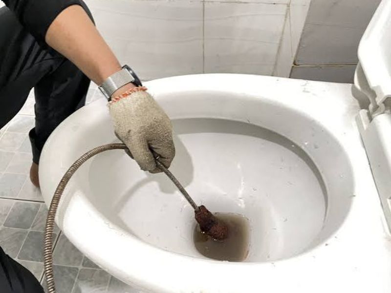 Giá thông tắc bồn cầu quận Đống Đa