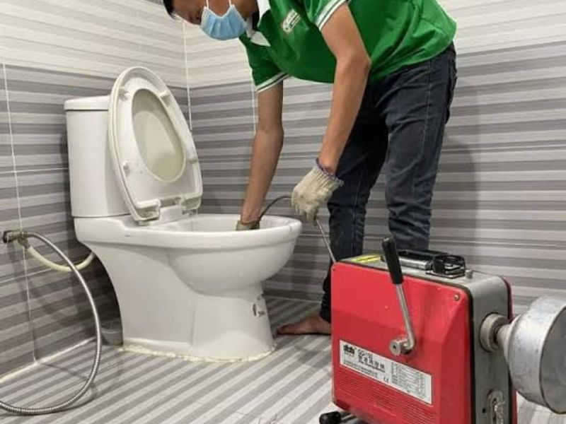 Quy trình thông tắc bồn cầu tại Thanh Xuân của Bảo Trì Nhà 24h
